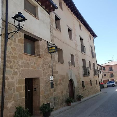 Gasthaus Casa Rufas Bierge Exterior foto